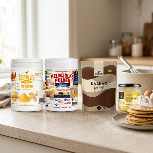 Bakglädje med pannkakor och bakredskap